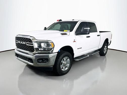2023 RAM 2500 Big Horn Crew Cab 4x4 6'4' Box