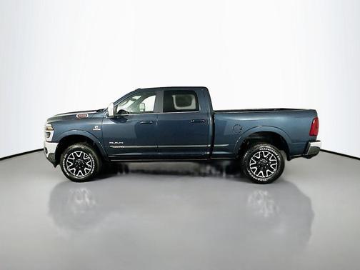 2025 RAM 3500 Limited Crew Cab 4x4 6'4' Box