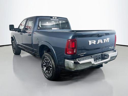 2025 RAM 3500 Limited Crew Cab 4x4 6'4' Box