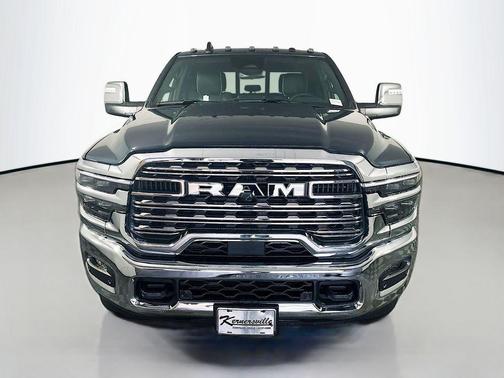 2025 RAM 3500 Limited Crew Cab 4x4 6'4' Box