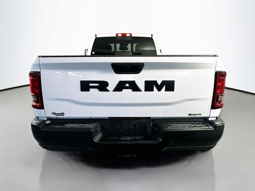 Bright White Clearcoat 2026 RAM 3500 Tradesman Crew Cab 4x2 8' Box
