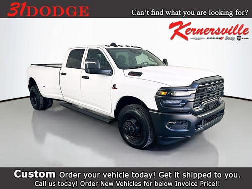 Bright White Clearcoat 2026 RAM 3500 Tradesman Crew Cab 4x2 8' Box