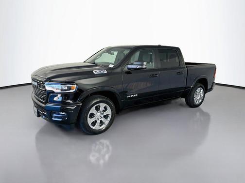 Diamond Black Crystal Pearlcoat 2027 RAM 1500 Big Horn/Lone Star