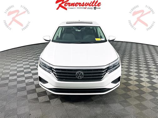 2022 Volkswagen Passat 2.0T SE