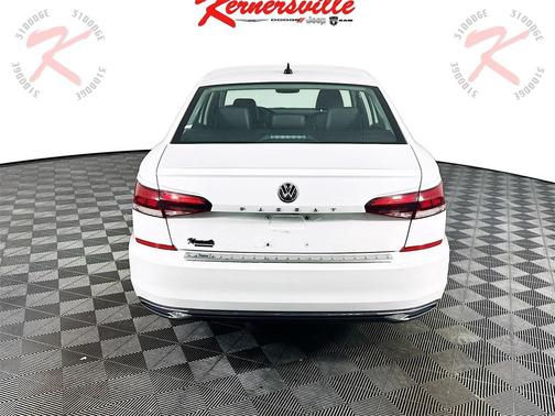 2022 Volkswagen Passat 2.0T SE