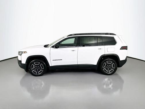 Bright White Clearcoat 2026 Jeep Cherokee Laredo 4x4