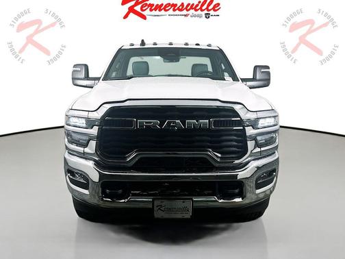 2026 RAM 2500 Tradesman Regular Cab 4x4 8' Box