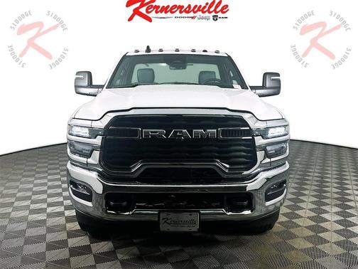 2026 RAM 2500 Tradesman Regular Cab 4x4 8' Box