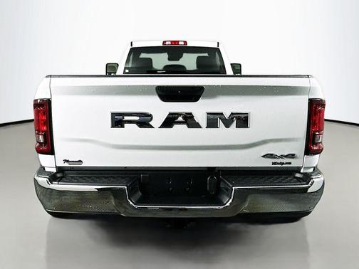 2026 RAM 2500 Tradesman Regular Cab 4x4 8' Box