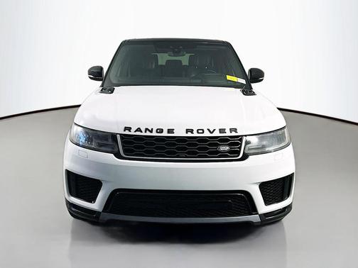 White 2019 Land Rover Range Rover Sport HSE