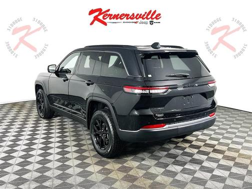 2026 Jeep Grand Cherokee Altitude