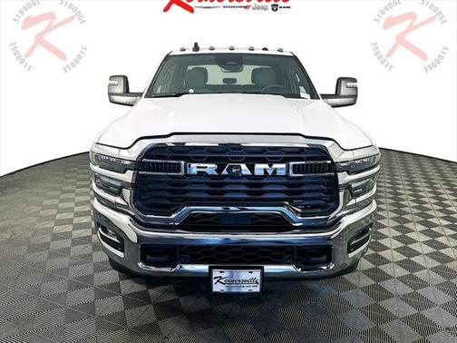 2025 RAM 2500 Big Horn Crew Cab 4x4 8' Box