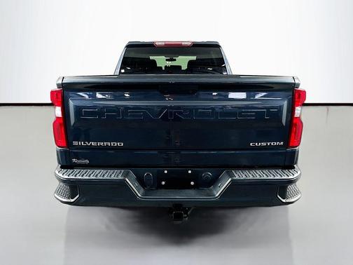 Shadow Gray Metallic 2021 Chevrolet Silverado 1500 Custom
