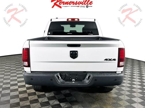2022 RAM 1500 Classic Warlock Crew Cab 4x4 5'7' Box