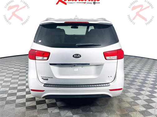 2016 Kia Sedona LX