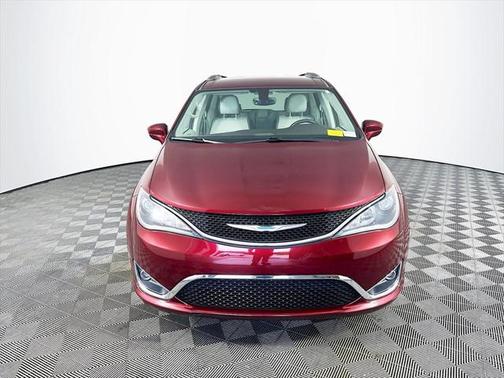 2018 Chrysler Pacifica Touring-L Plus