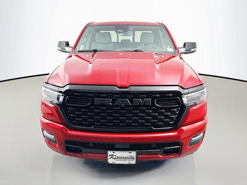 Molten Red Pearlcoat 2026 RAM 1500 Big Horn/Lone Star