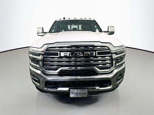 Bright White Clearcoat 2026 RAM 3500 Limited