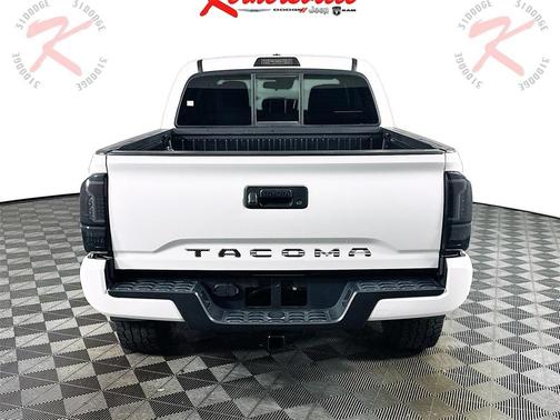 2019 Toyota Tacoma SR