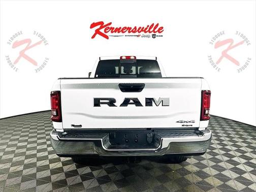 2025 RAM 2500 Tradesman Crew Cab 4x4 6'4' Box