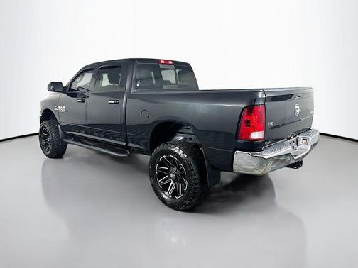 2018 RAM 2500 SLT Crew Cab 4x4 6'4' Box