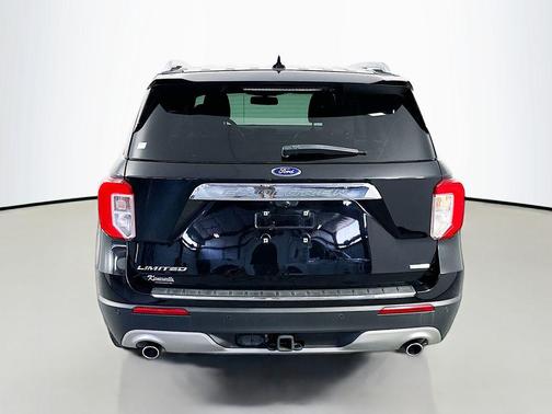 AGATE BLACK METALLIC 2020 Ford Explorer Limited