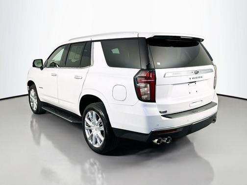 Iridescent Pearl Tricoat 2021 Chevrolet Tahoe 4WD High Country