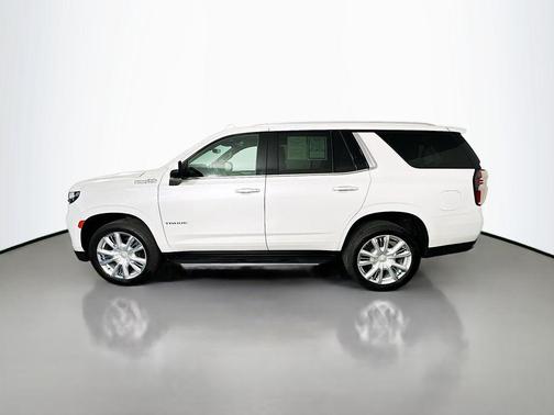Iridescent Pearl Tricoat 2021 Chevrolet Tahoe 4WD High Country