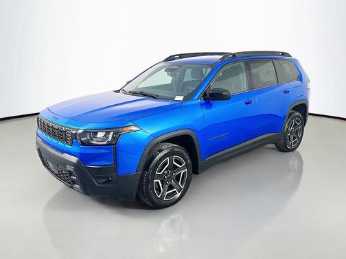 Hydro Blue Pearlcoat 2026 Jeep Cherokee Laredo 4x4