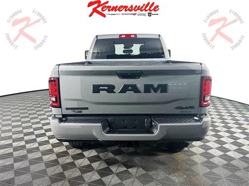 2025 RAM 2500 Big Horn Crew Cab 4x4 6'4' Box