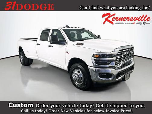 2026 RAM 3500 Tradesman Crew Cab 4x2 8' Box