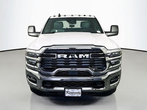2026 RAM 3500 Tradesman Crew Cab 4x2 8' Box