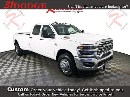 2026 RAM 3500 Tradesman Crew Cab 4x2 8' Box