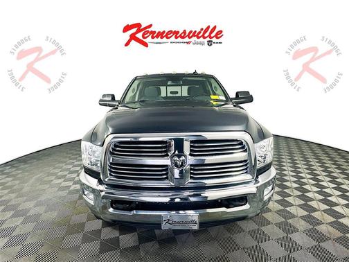 2017 RAM 2500 Big Horn Crew Cab 4x4 8' Box