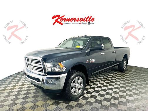 2017 RAM 2500 Big Horn Crew Cab 4x4 8' Box