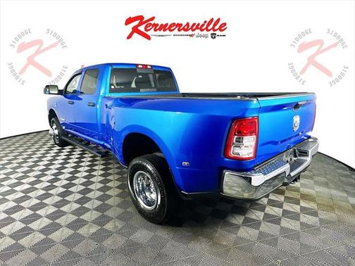 2021 RAM 3500 Tradesman Crew Cab 4x4 8' Box