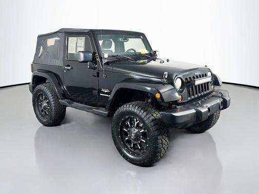 2013 Jeep Wrangler Sahara
