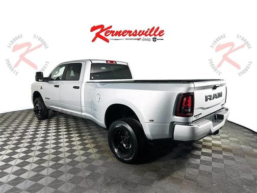 2026 RAM 3500 Big Horn Crew Cab 4x4 8' Box