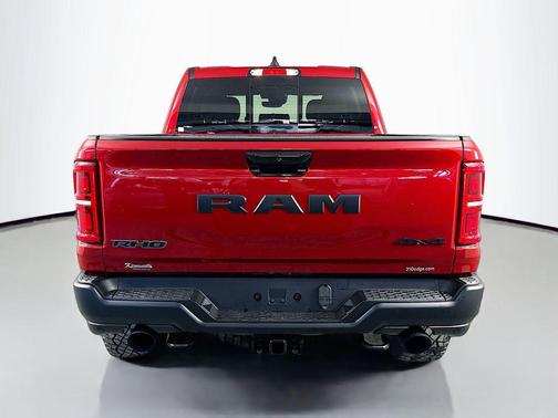 Molten Red Pearlcoat 2026 RAM 1500 RHO Crew Cab 4x4 5'7' Box