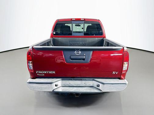 Cayenne Red Metallic 2019 Nissan Frontier SV