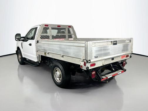 OXFORD WHITE 2019 Ford F-250 XL