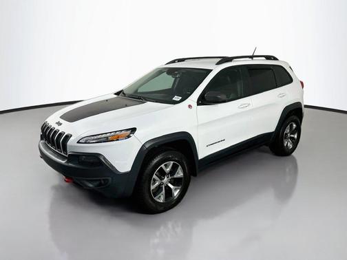 Bright White Clearcoat 2018 Jeep Cherokee Trailhawk