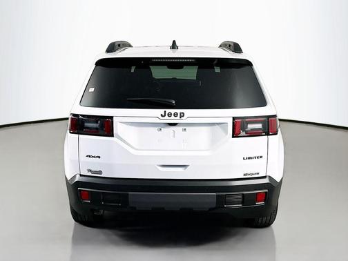 Bright White Clearcoat 2026 Jeep Cherokee Limited