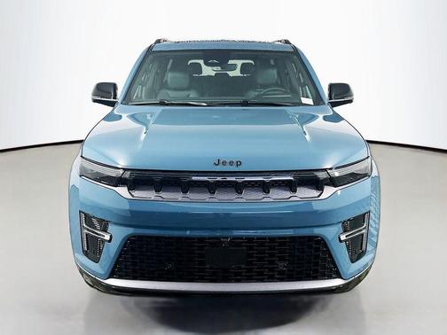 2026 Jeep Grand Wagoneer Limited Reserve 4x4