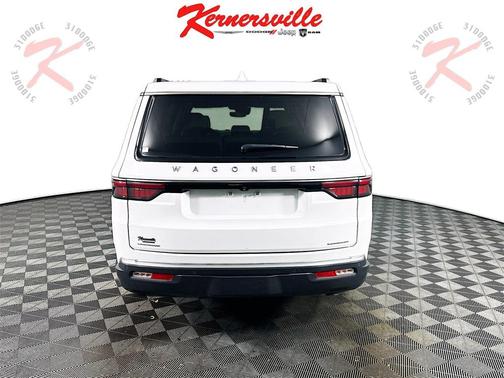 2022 Jeep Wagoneer Series III 4x4