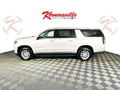 2023 Chevrolet Suburban LT