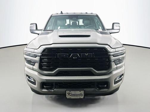 2026 RAM 3500 Limited Mega Cab 4x4 6'4' Box