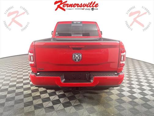 2020 RAM 2500 Laramie Crew Cab 4X4 6'4' Box