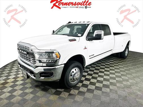 2024 RAM 3500 Limited Crew Cab 4x4 8' Box