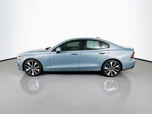 Denim Blue Metallic 2023 Volvo S60 B5 Ultimate Bright Theme
